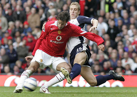 家队后防大 家队后防大